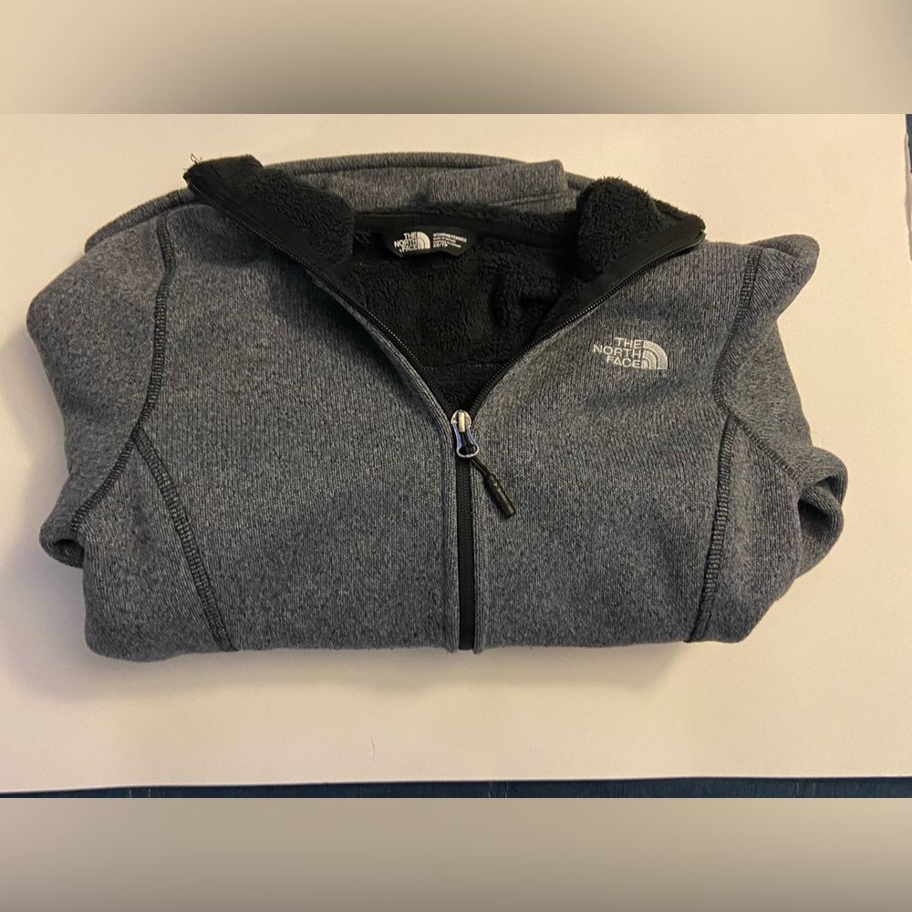 The North Face: Heathered Grey Zip-Up